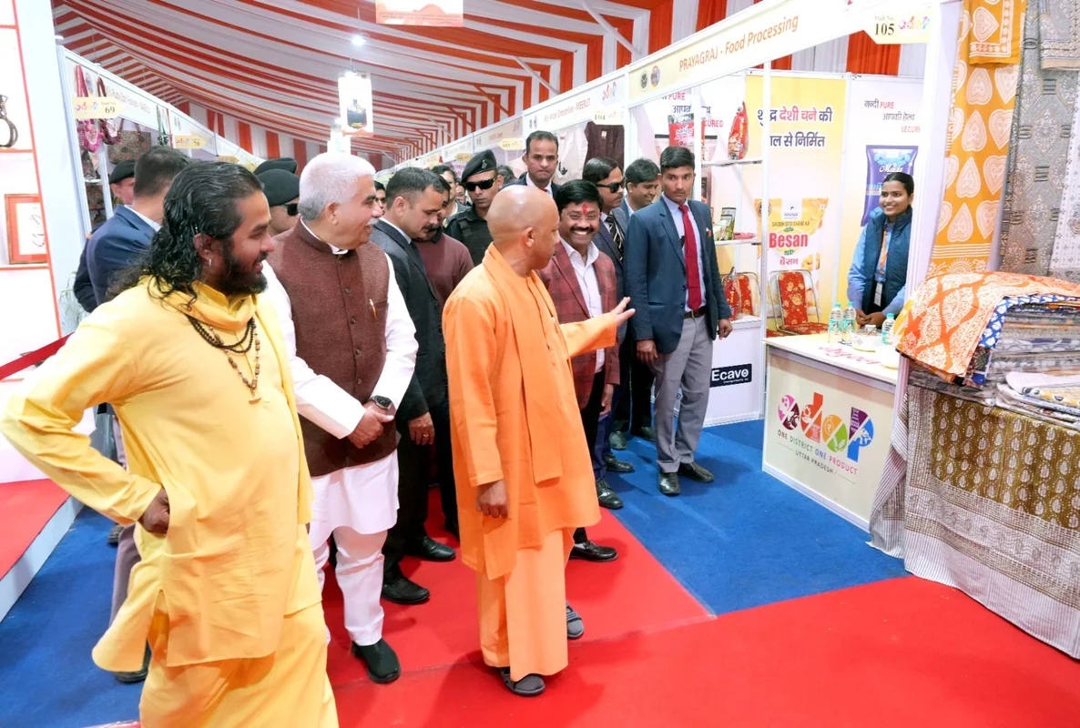 Ecavo at Kumbh Mela ODOP Exhibition with Chief Minister